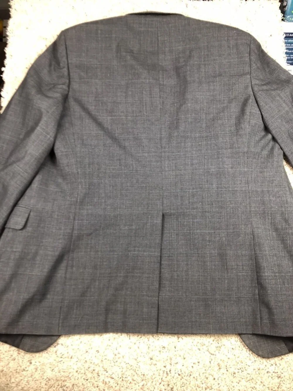 Bryant Park Roberts Men’s Shop Gray Wool Polyester Suit 44 Large 84126 Lined